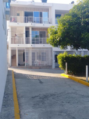 Apto en Condominio Familiar Stm